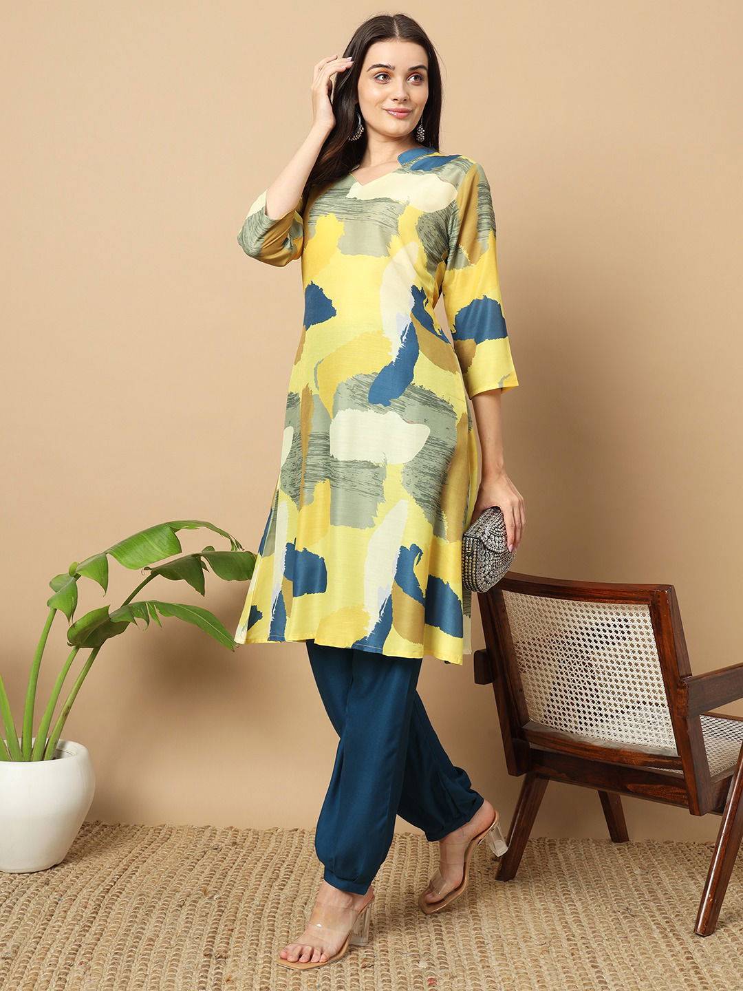 Vt Designer Muslin Digital Printed Kurti With Bottom Orders In India
